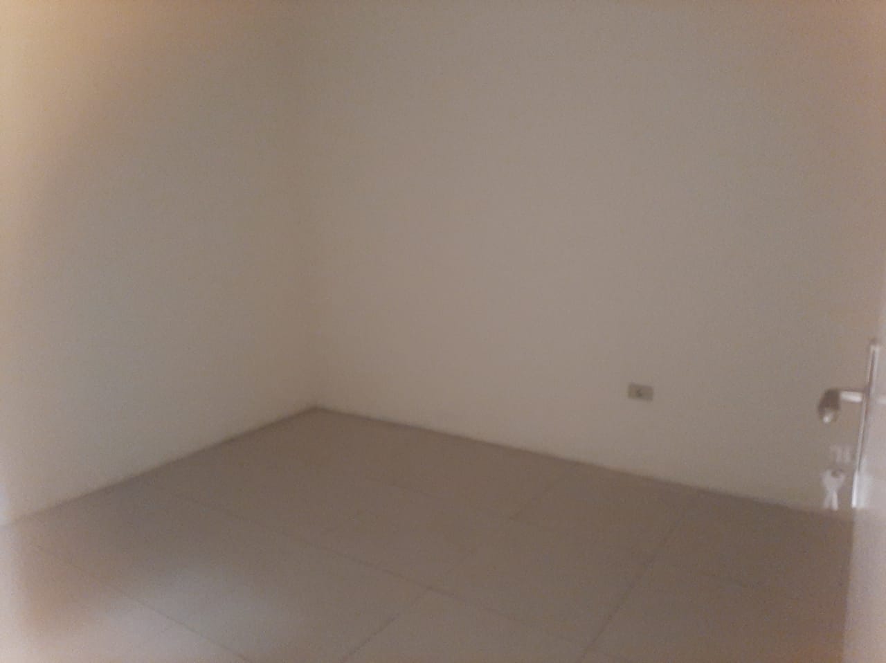 Rumah disewakan di Taman Beverly Lippo Cikarang